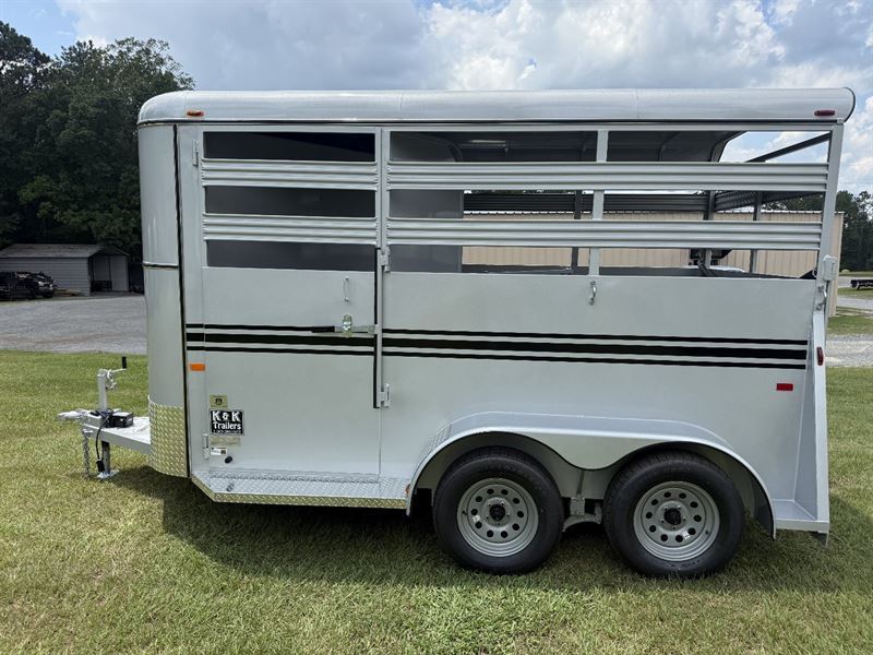 2026 Bee 2 horse durango w/dr