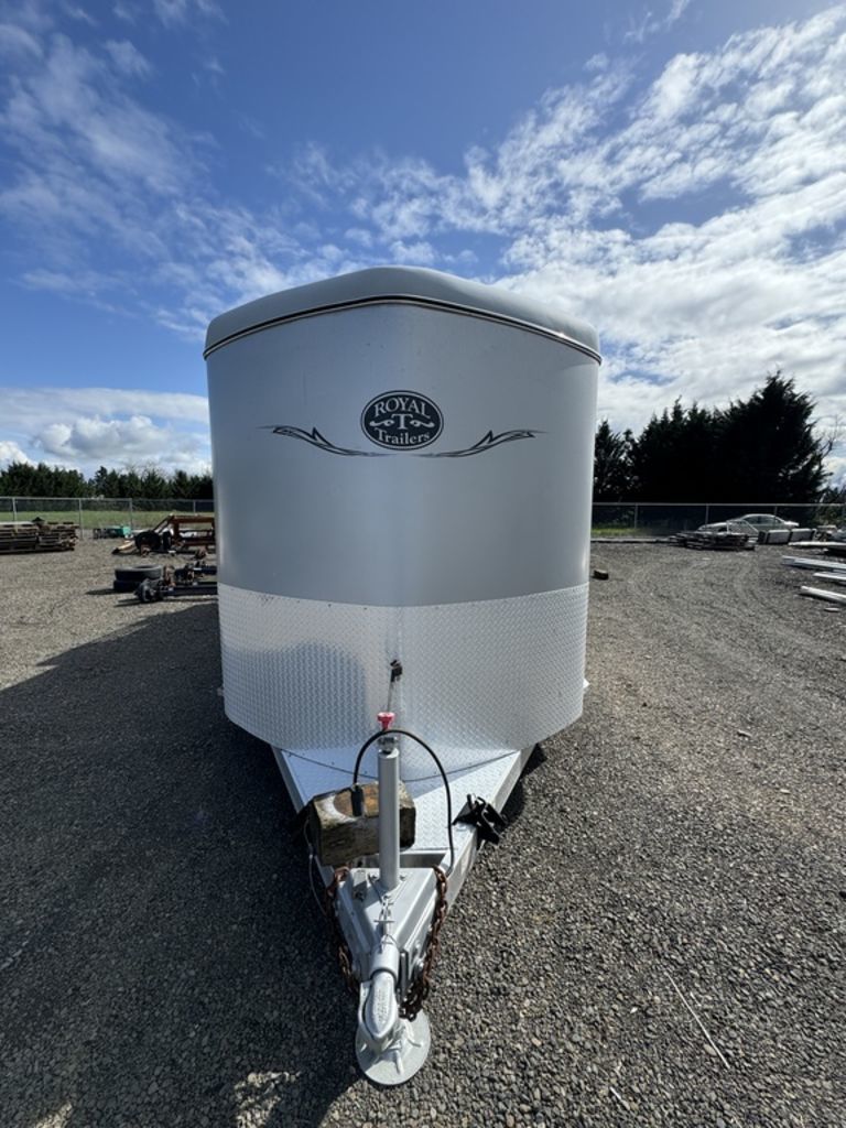 2011 Royal T