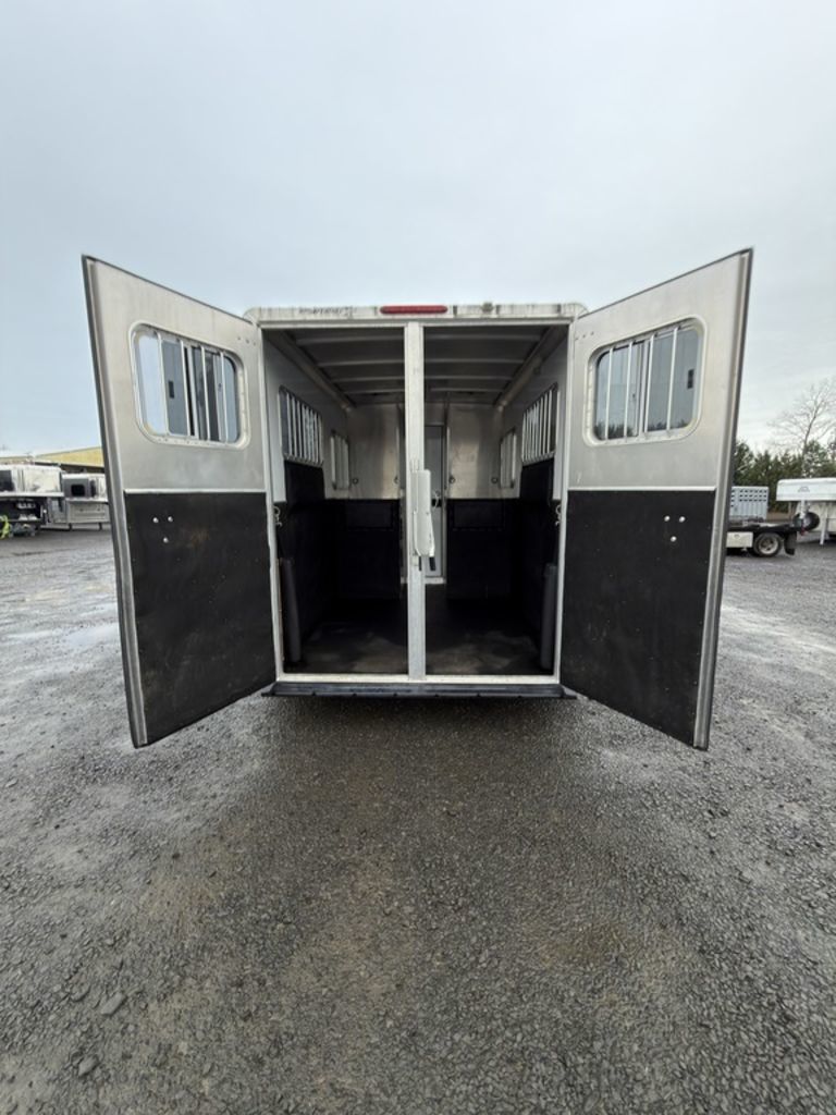2004 Featherlite