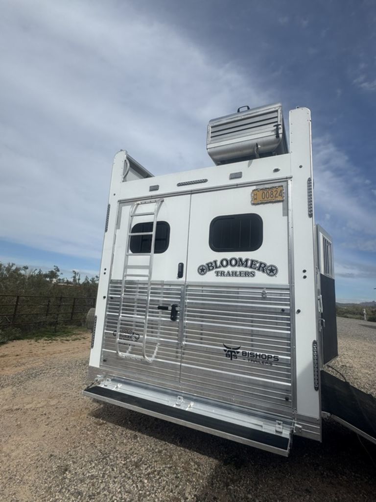 Trailer Image