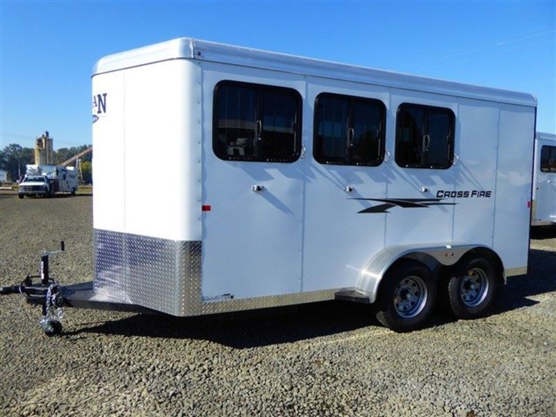 2018 Logan Coach Crossfire 3 Horse Bumper Pull