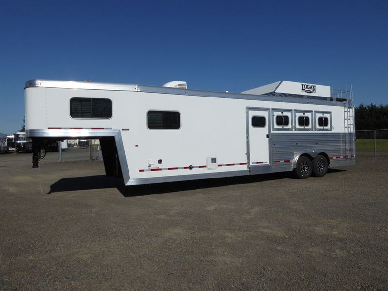 2020 Logan Coach 8309 Riot Living Quarters w/Mid Tack