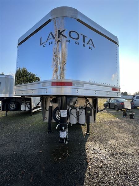 2023 Lakota Trailers Charger Livestock Wbunk Beds 8271