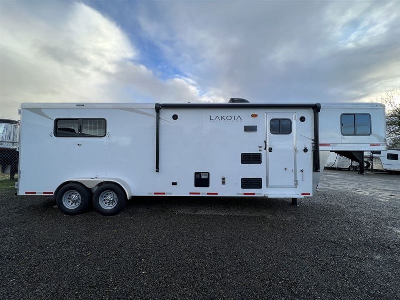 2023 Lakota Trailers Colt AC39