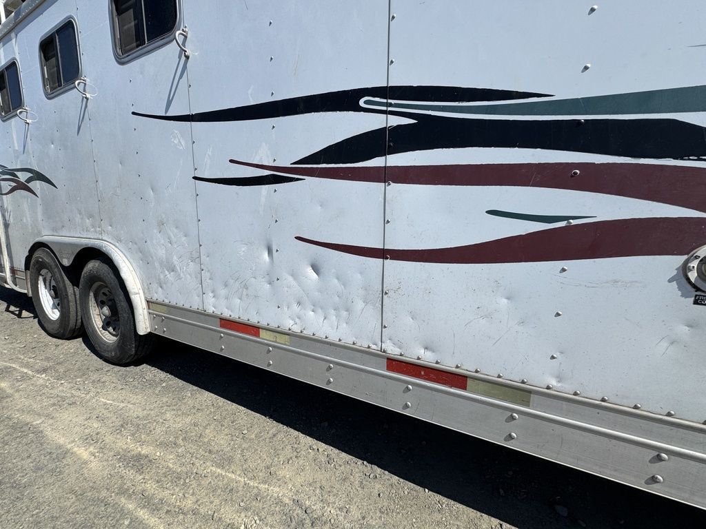 Trailer Photo 8
