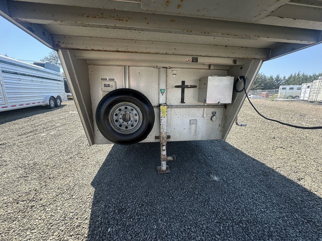 2000 Exiss xt300 3 h with mid tack