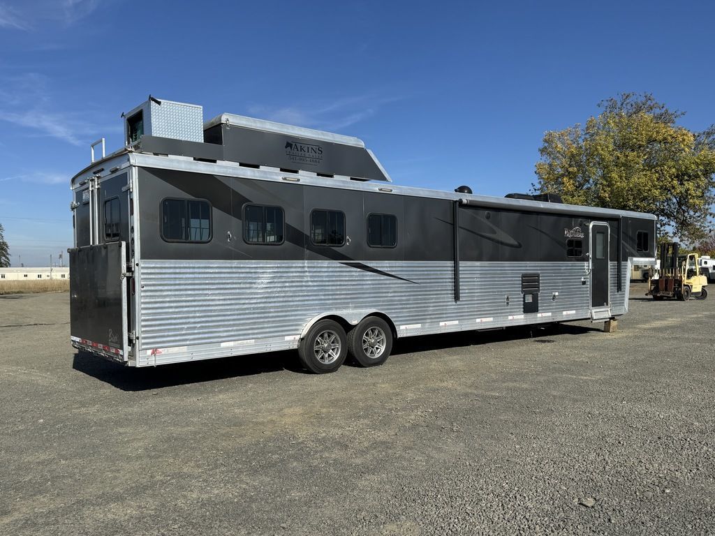 Trailer Photo 7