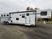 2026 3 horse Lakota Trailers Colt CO313SR