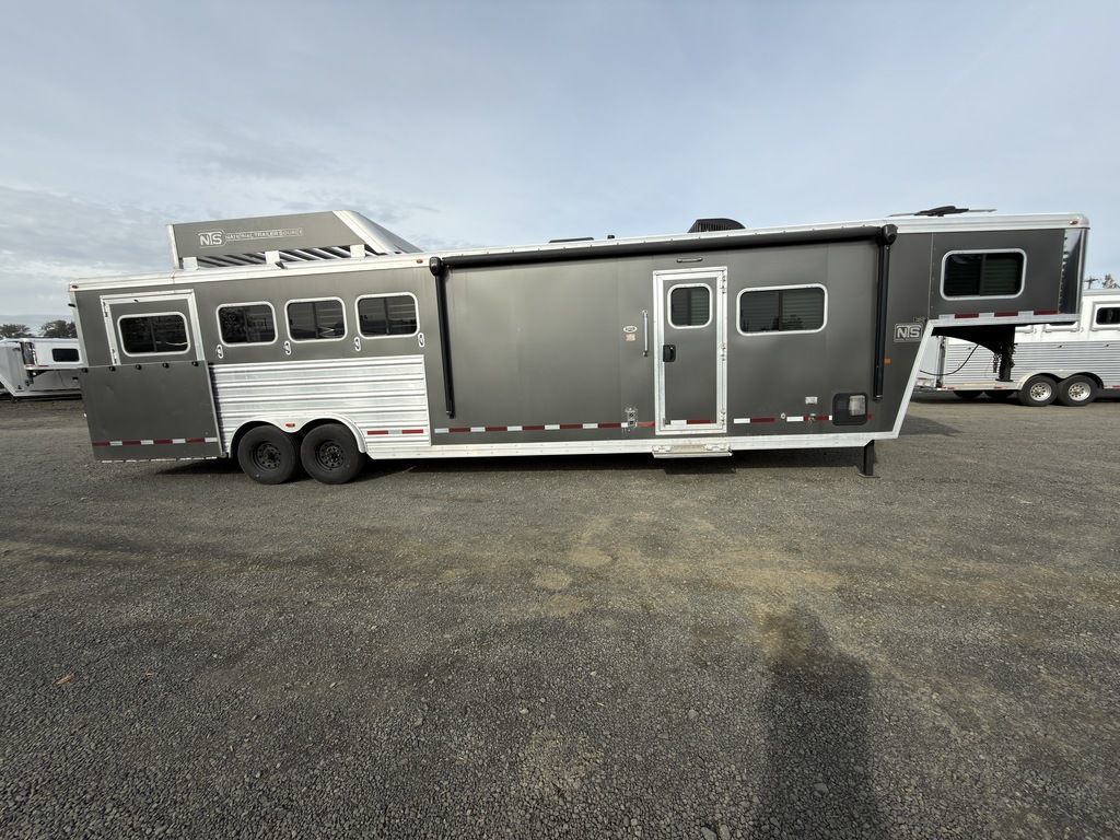 Trailer Photo 2