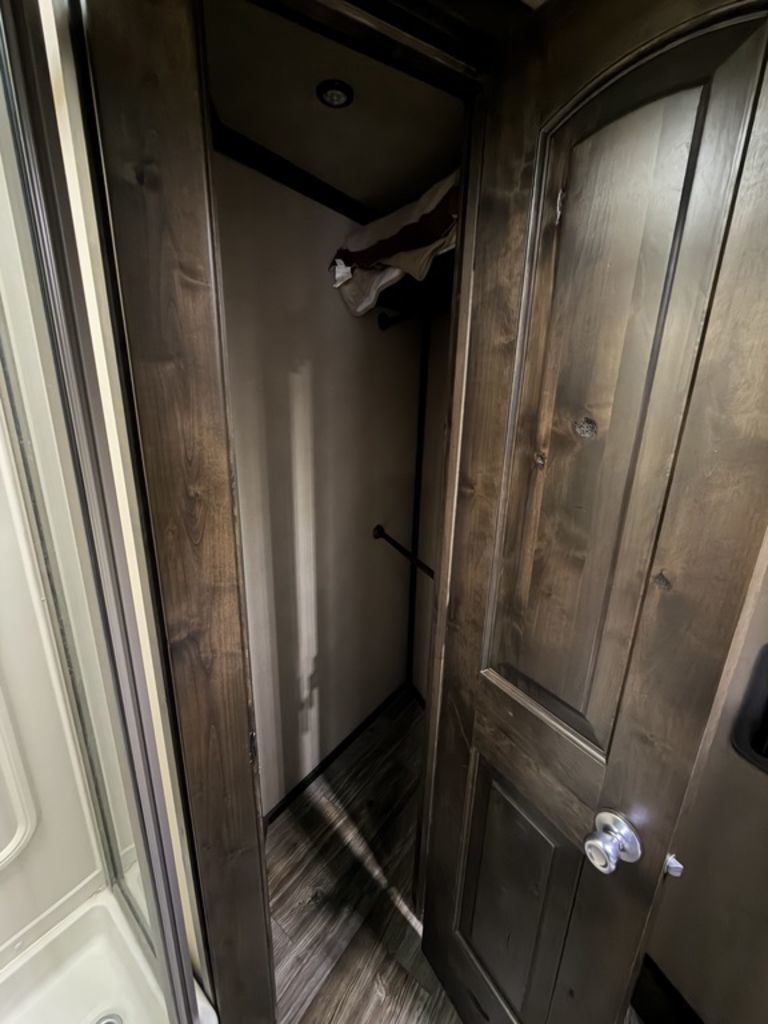 Trailer Photo 29