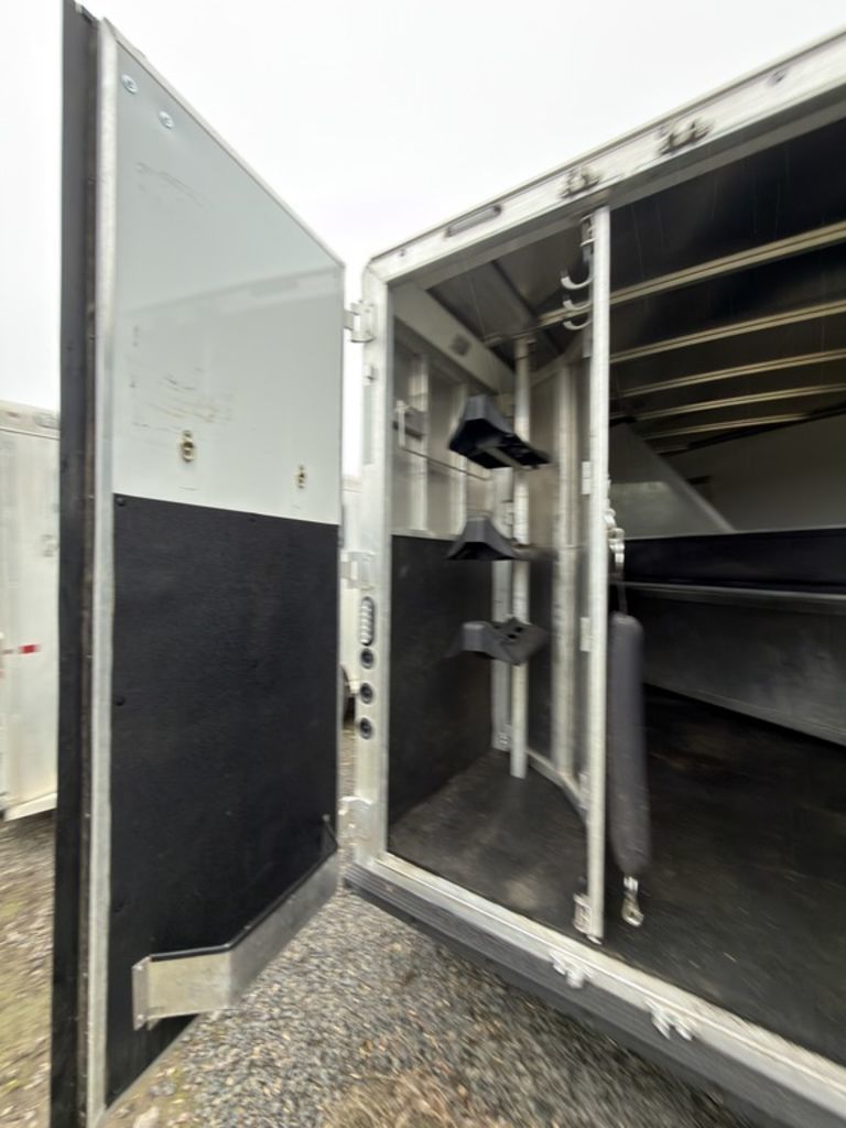 Trailer Photo 6