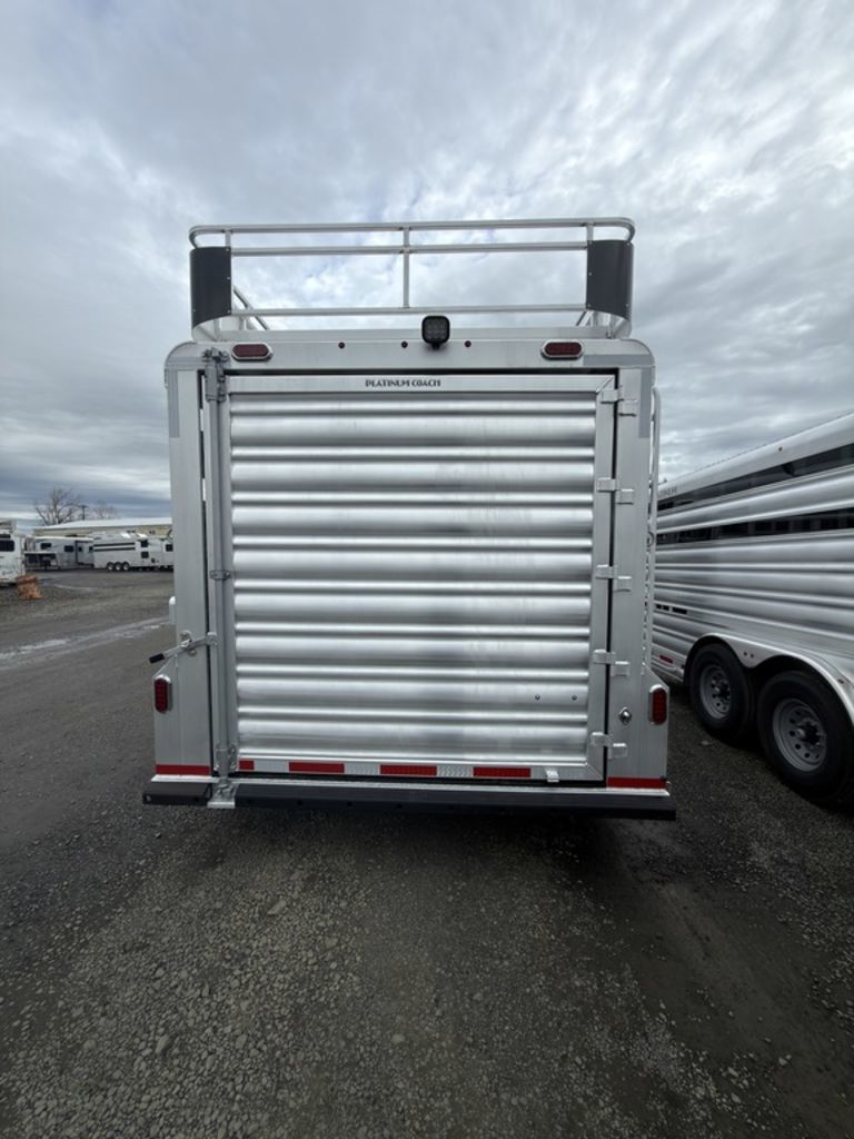 Trailer Photo 5
