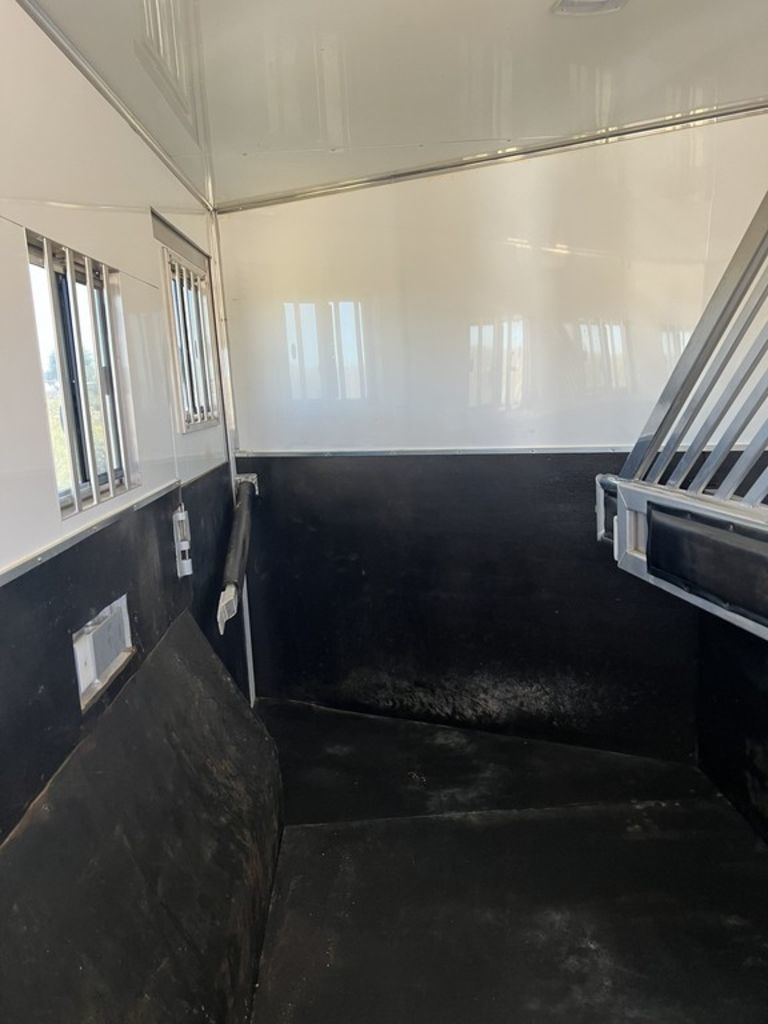 2018 Bloomer 4 h 17' 9" sw w/outlaw conversion