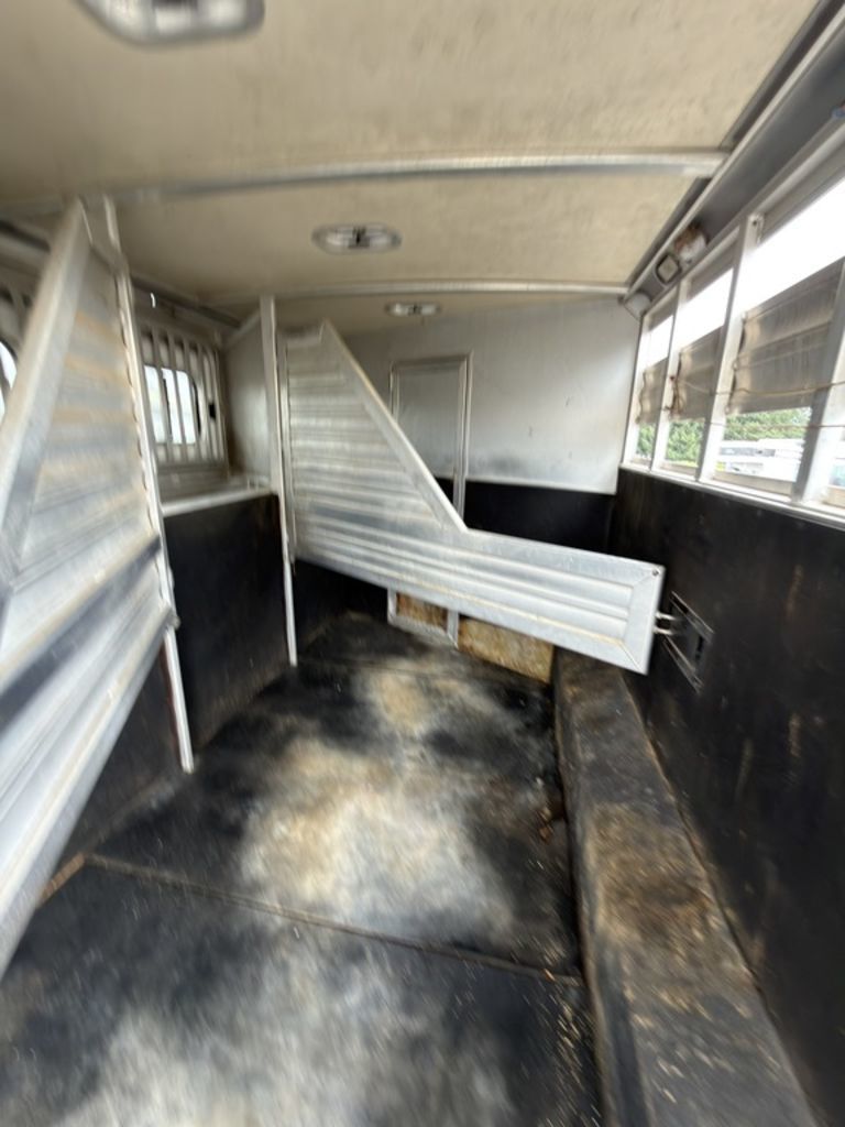Trailer Photo 9
