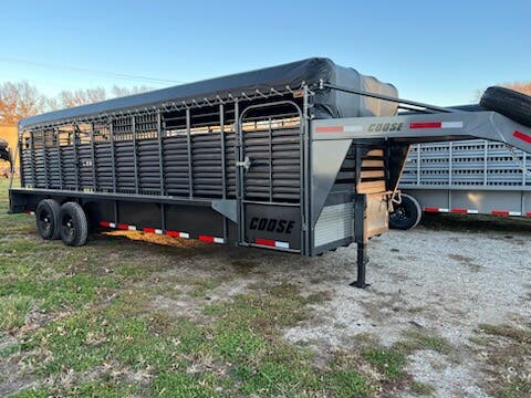 2024 Coose 6'8x24'x6'6 Ranch Hand Tarp Top Rubber Floor