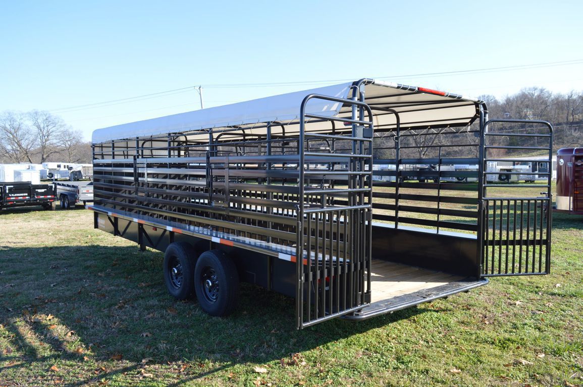 2026 W-W roustabout 6'8"x24' gooseneck stock trailer