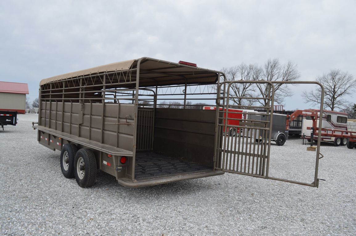 2014 Delco 6'8"x20'x6'6" delco stock trailer