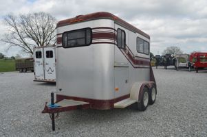 1990 2 horse Trail-et 2 Horse Straight Load 2 Saddle Racks 7K