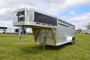 2026 Stock horse Featherlite 6'7"X20'X6'6" Aluminum Stock Trailer 14K