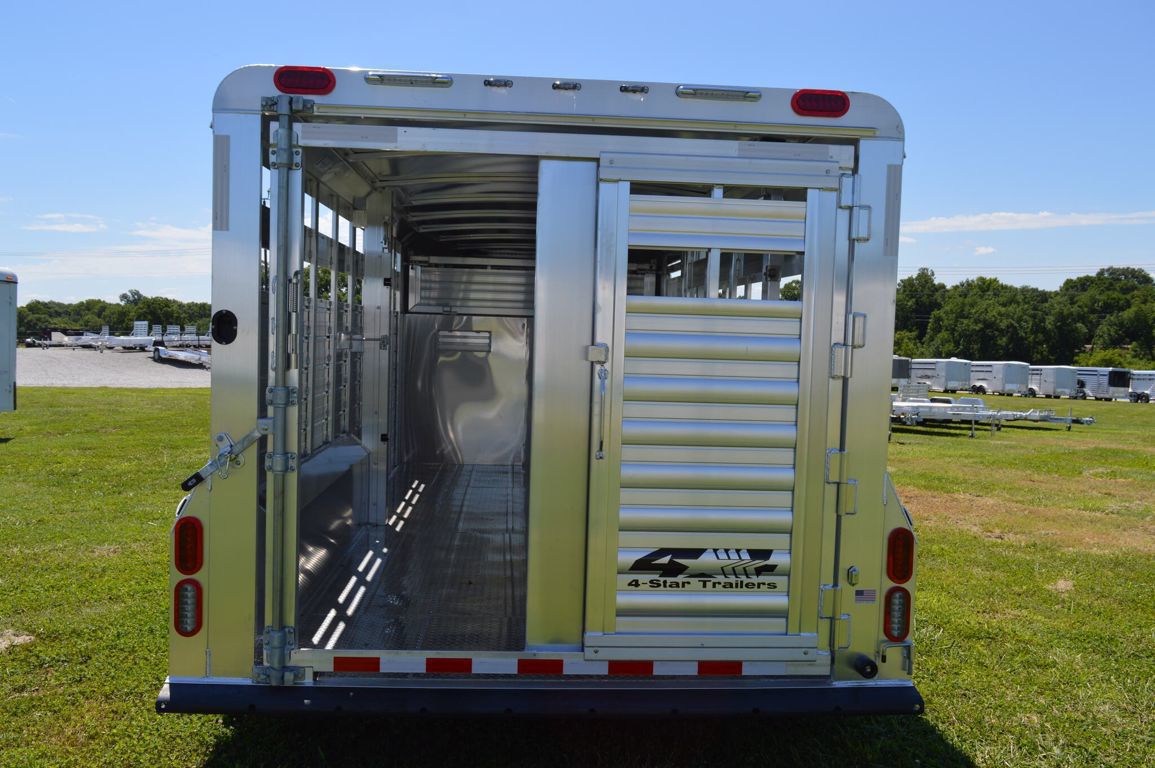 Trailer Photo 11