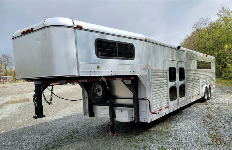 2004 COLIN ARNDT TRAILER