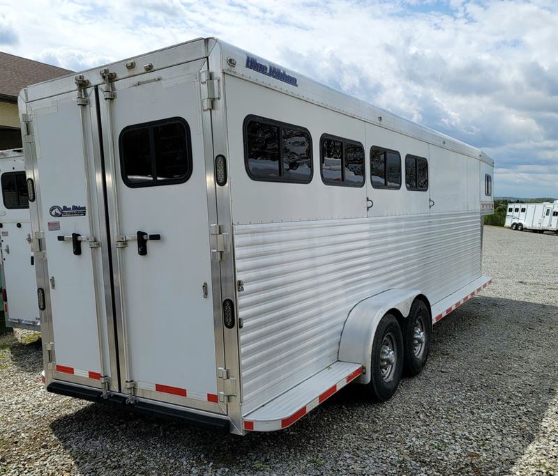 2010 BLUE RIBBON 4 HORSE GOOSENECK