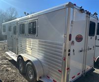 2011 Stock horse Sundowner Trailers 3 HORSE GOOSENECK