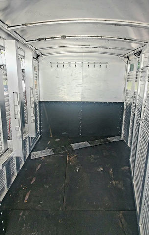 Trailer Photo 12