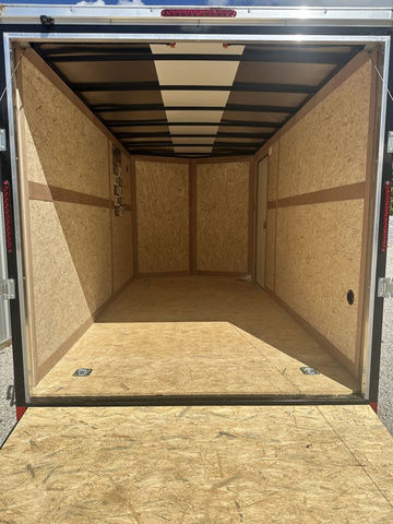 Trailer Photo 7