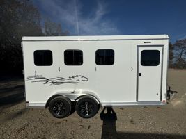 2026 3 horse Homesteader Stallion 316SB