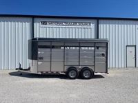 2025  horse Maverick 3 Horse Bumper Pull Trailer