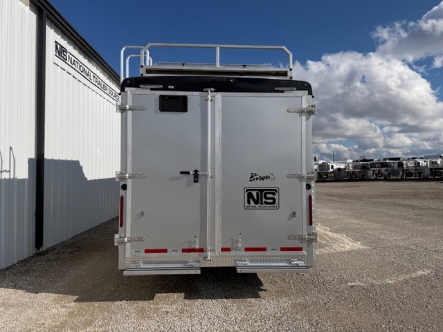 2026 Bison ranger 3 horse side load 16' living quarters