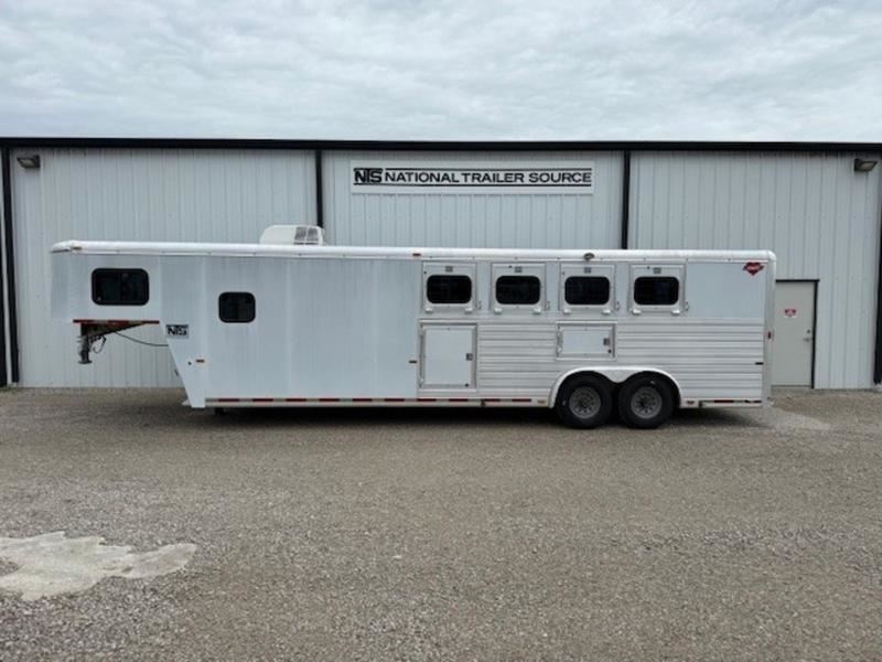 2000 Hart 4 horse 6' weekender