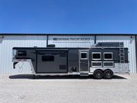 2026 3 horse Bison Silverado 3 Horse 11' Living Quarters