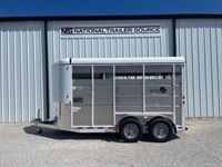 2025 2 horse Maverick 2 Horse Bumper Pull Trailer