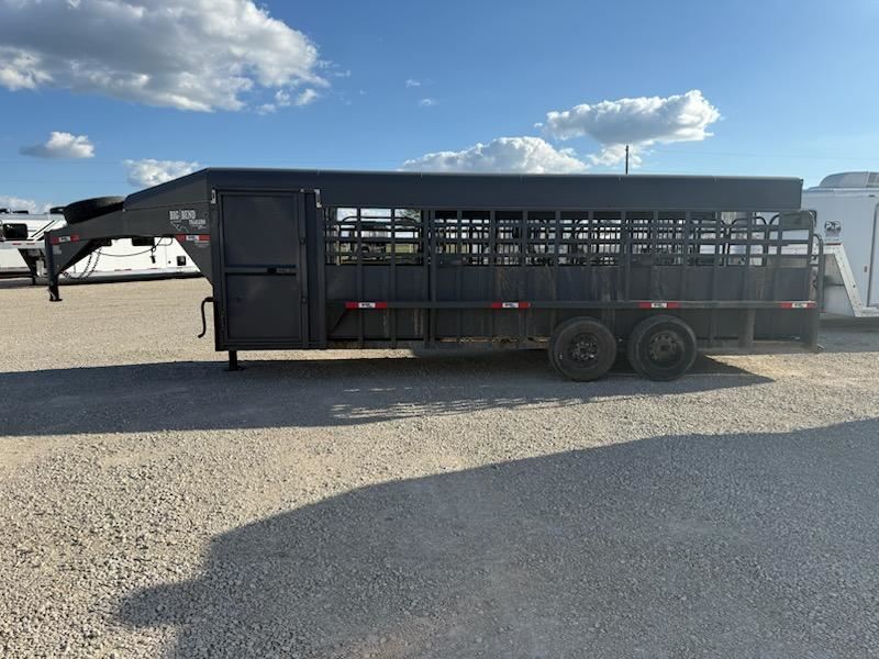 2021 Big Bend 24' Livestock Gooseneck Trailer