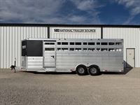 2014 4 horse Twister 4 Horse Bumper Pull Trailer