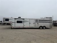 2019 Stock horse Lakota Trailers 16' Livestock 11' Living Quarters