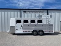 2026 4 horse Trails West 4 Horse Bumper Pull Trailer