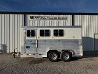 2022 3 horse Travalum 3 Horse Bumper Pull Trailer