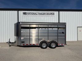 2026 3 horse Maverick 3 Horse Bumper Pull Trailer