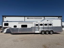 2026 4 horse Cimarron 4 Horse Side Load with 15'9" Outlaw Conversions