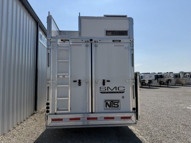 2026 smc 4 horse side load 16' living quarters