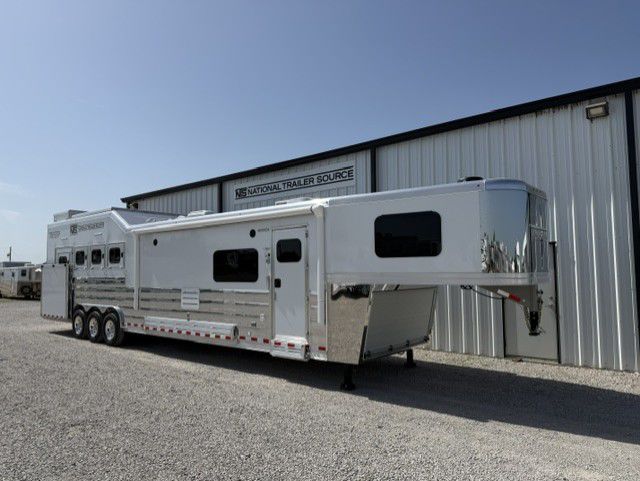 Trailer Photo 17
