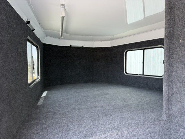 Trailer Photo 5