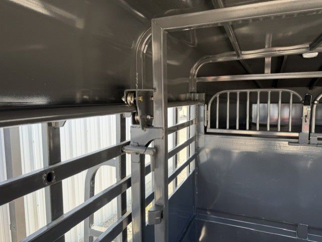 Trailer Photo 10