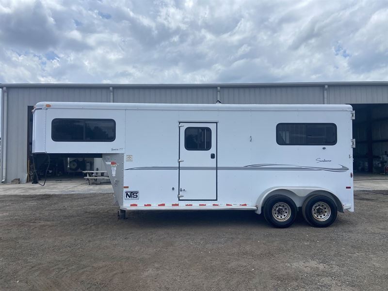 2007 Sundowner 2+1 Horse Straight Load Gooseneck Trailer