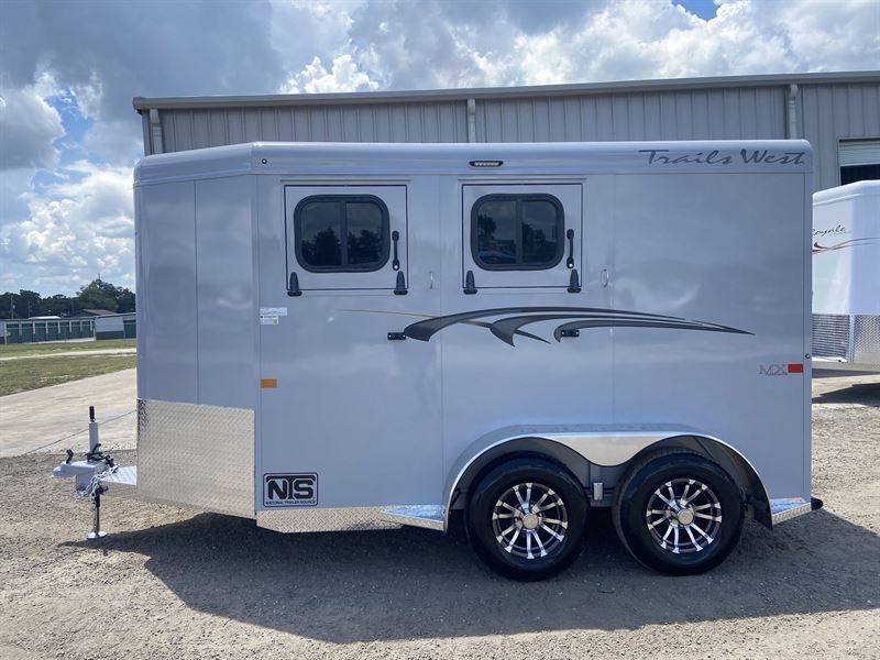 2025 Trails West 2 Horse Bumper Pull Trailer
