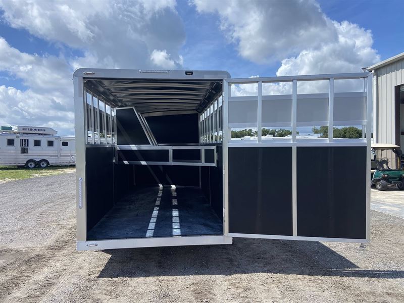 2026 Shadow 4 horse bumper pull trailer