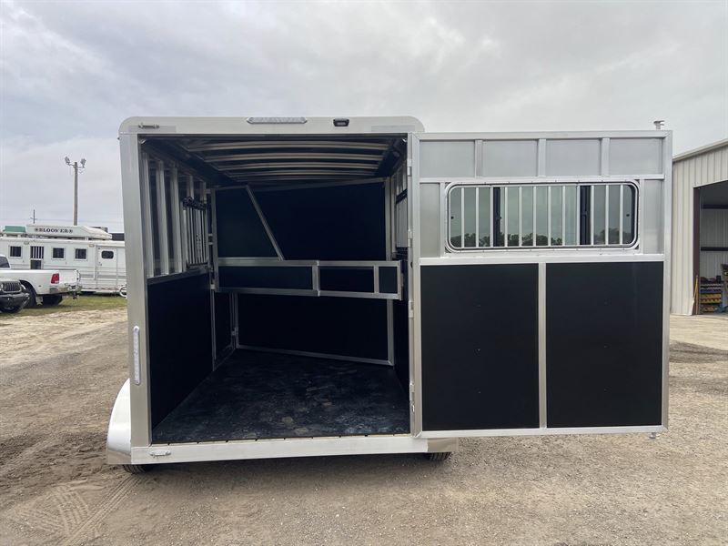 2026 Shadow 2 horse bumper pull trailer